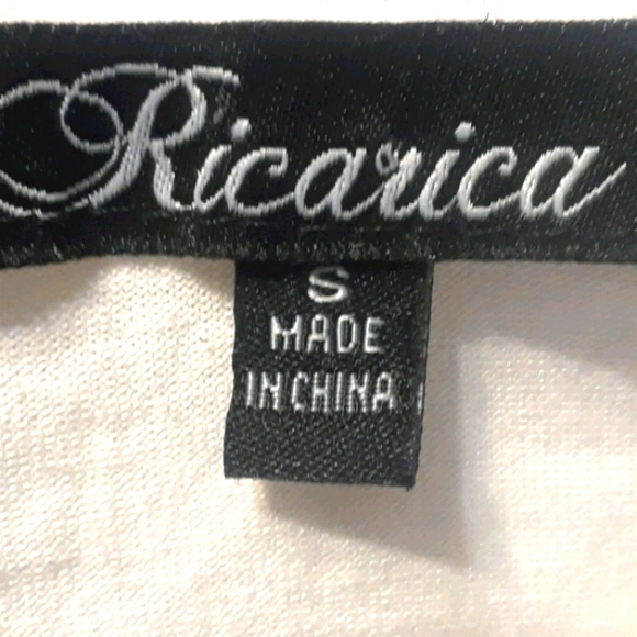 Bundle and Save 😊Ricarica Top - Picture 6 of 6